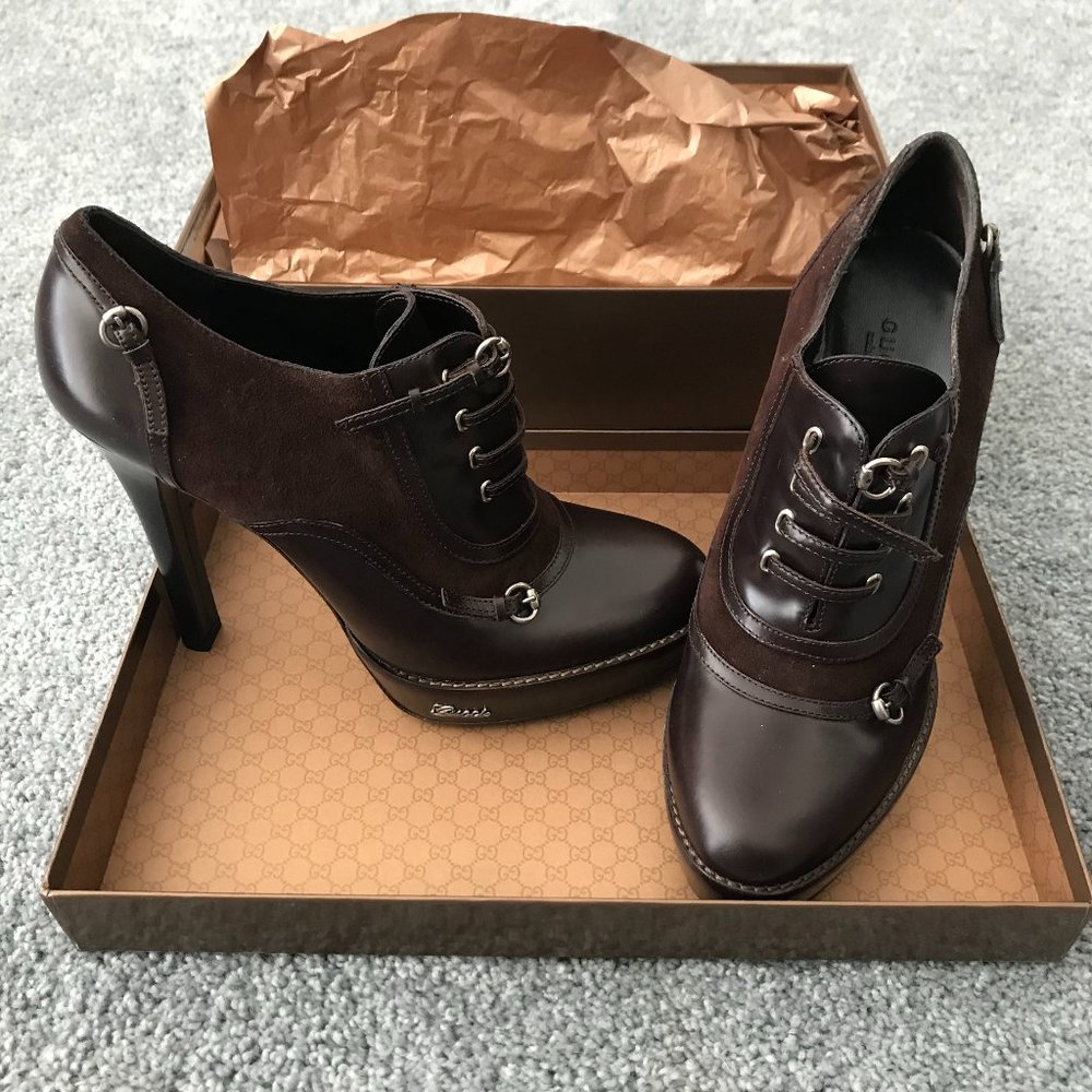 Gucci Leather and suede booties in 8